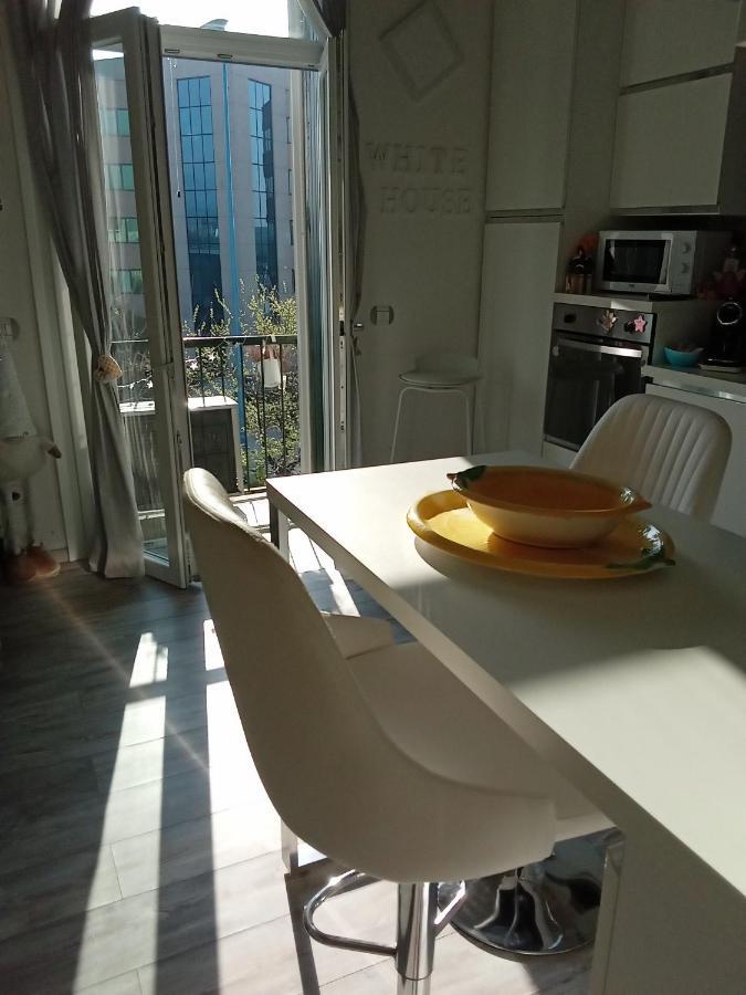 White House Apartment Brescia Luaran gambar